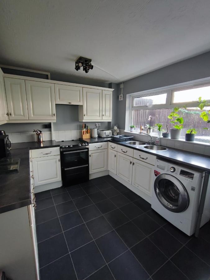 Cosy House In Birmingham Excellent Connections To City Centre Exterior foto